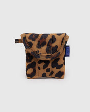 Load image into Gallery viewer, BAGGU Puffy Earbuds Case