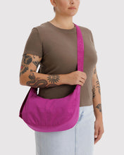 Load image into Gallery viewer, BAGGU Medium Nylon Crescent Cross-Body Bag