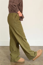 Load image into Gallery viewer, Elastic High Waist Wide Leg Pants