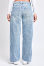 Load image into Gallery viewer, Relaxed Fit Wide Leg Rigid Jeans