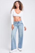 Load image into Gallery viewer, Relaxed Fit Wide Leg Rigid Jeans