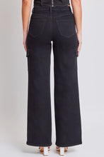 Load image into Gallery viewer, Wide Leg Cargo Jeans in Black