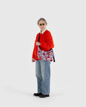 Load image into Gallery viewer, BAGGU Medium Nylon Crescent Cross-Body Bag